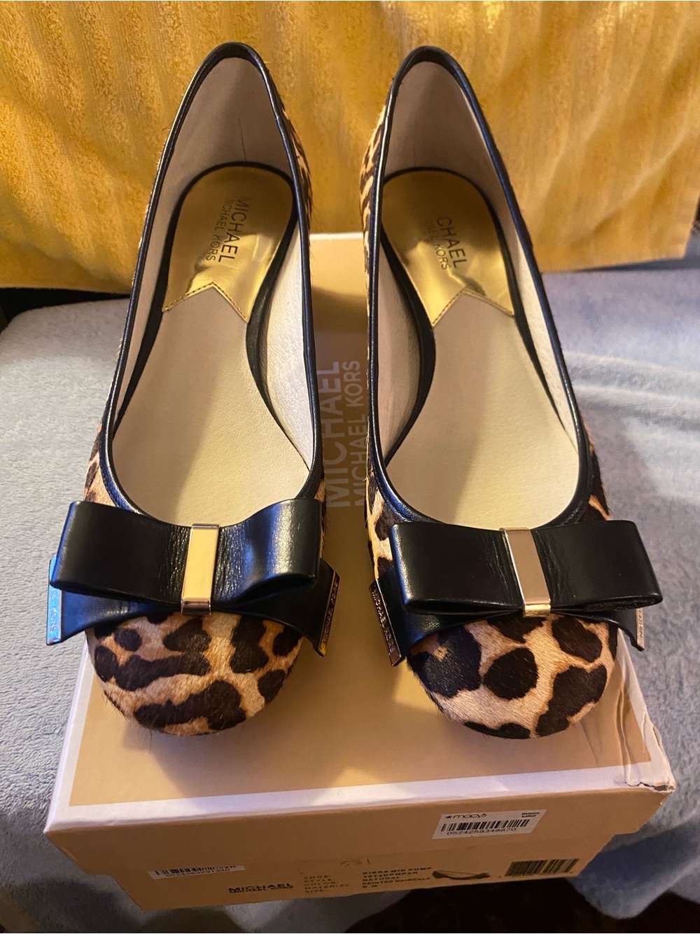 Michael Kors Calf Hair Leopard Print and black leather block heel & Bow